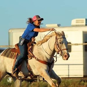 Meet your Posher, Jana